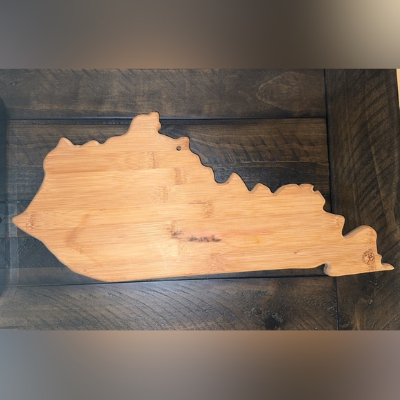 Totally Bamboo State of Kentucky Shaped Bamboo Cutting Board - Picture 2 of 3